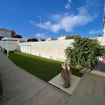 Gale Premium House - Pet Friendly אלבופיירה