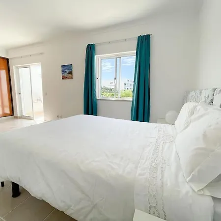 בית נופש Gale Premium House - Pet Friendly אלבופיירה